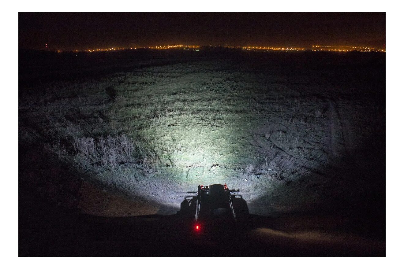 Лед лампы калина 1 ближний свет. Два дальних света. Дальний свет калина 1. Свет дальнего света фар. Разница между ближним и дальним светом.