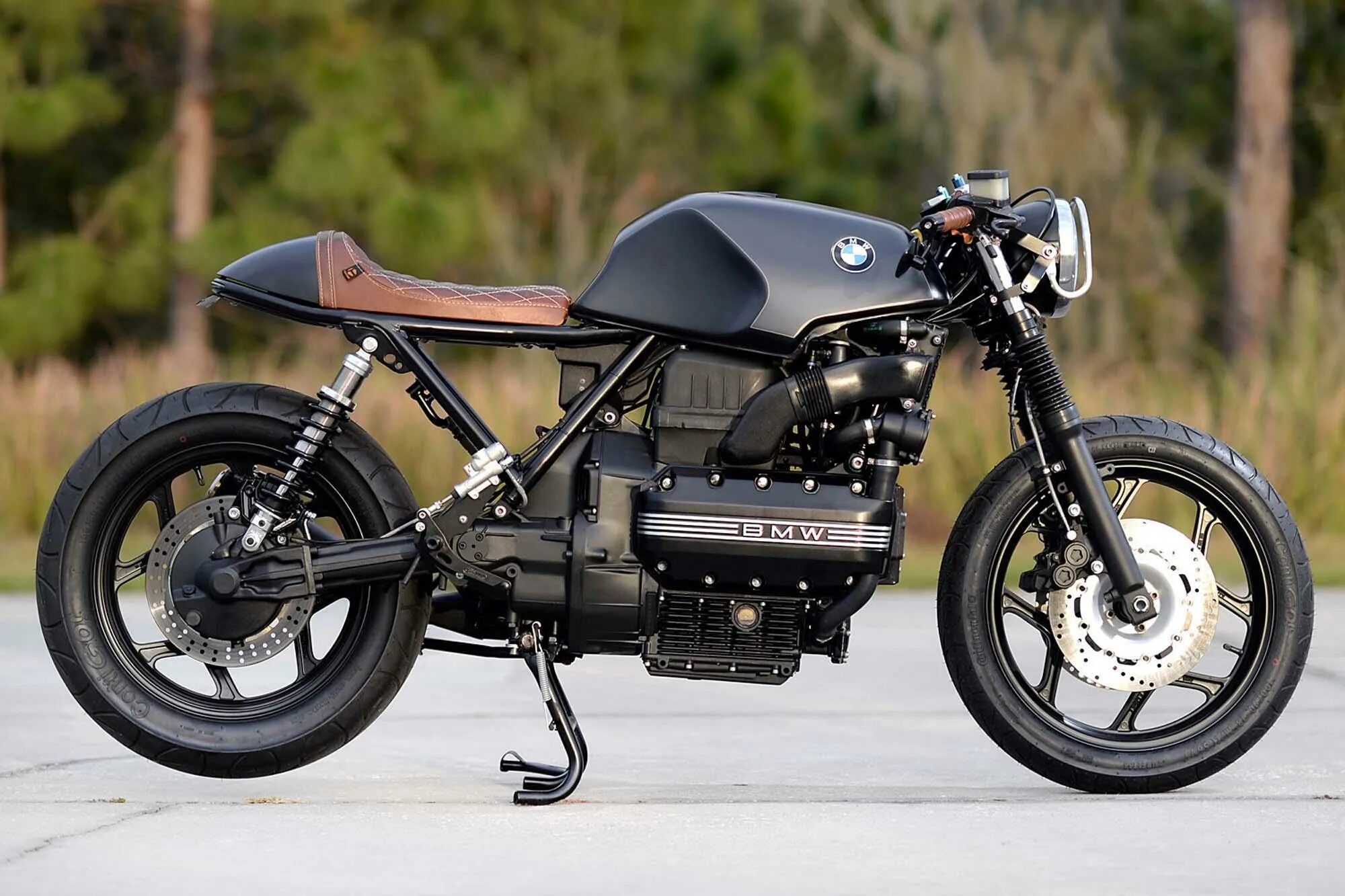 Cafe racer. Bmw k100rs cafe racer. bmw k100. мотоцикл бмв k100. bmw k100 cafe racer scrambler.