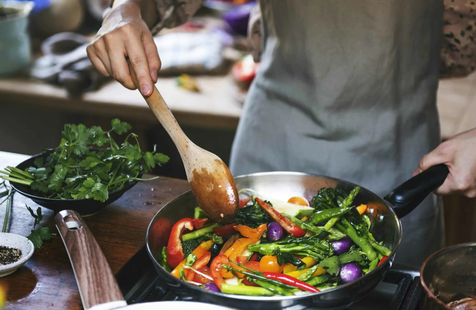 Кулинария. Жареные овощи. Овощи в кулинарии. Стир-Фрай из овощей. What you eat matters