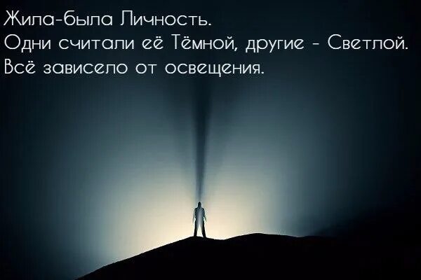 Что находится светлое и тёмное. Прогноз на сегодня днем будет светло а ночью темно. Светлота и насыщенность. Оттенки синего цвета. Прогноз на завтра днем будет светло а ночью темно.