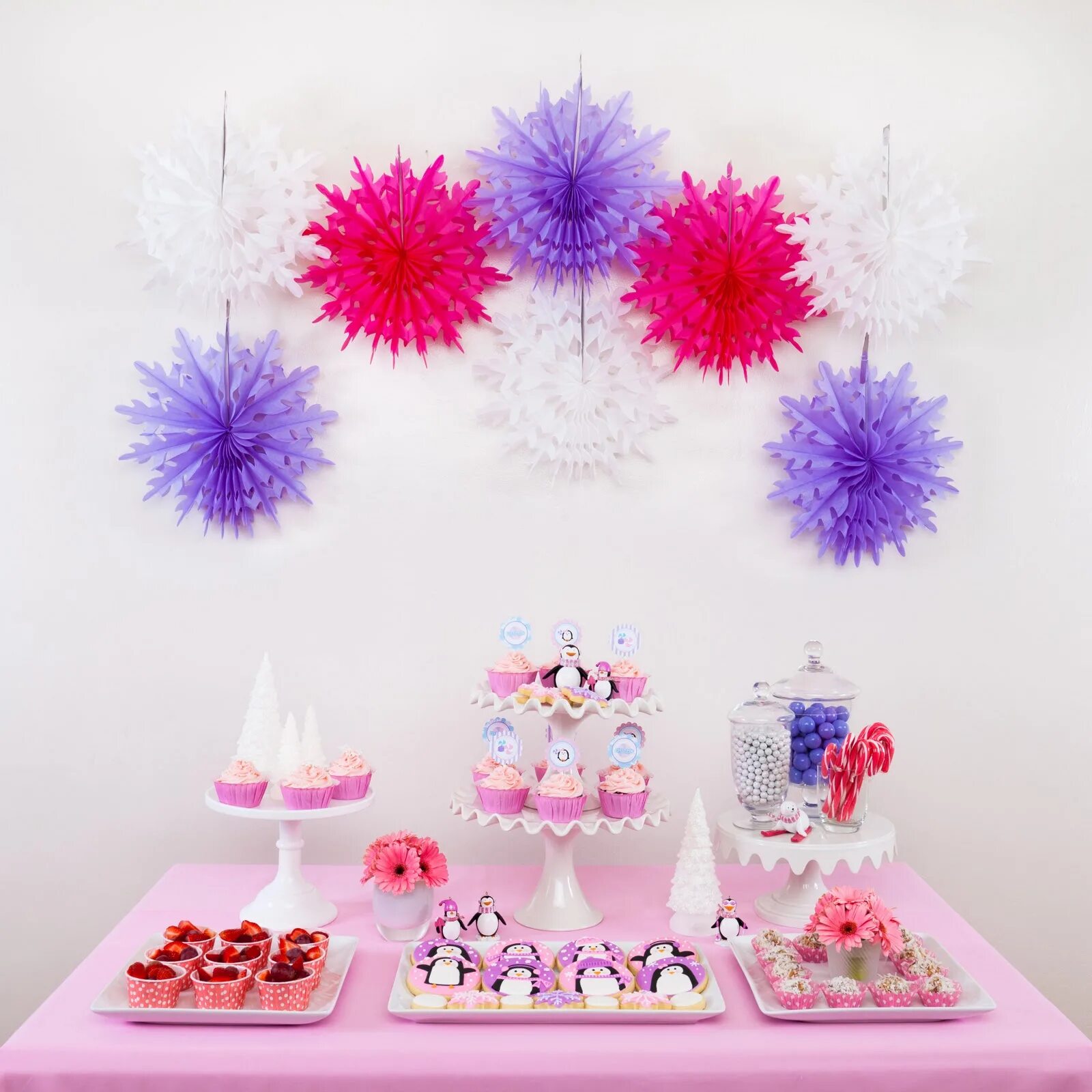 Арт-вечеринка на день рождения. Радужная вечеринка. Birthday party invitation. Украшения зала на день рождения зеленый цвет. Party simple to.