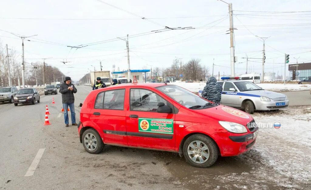 Убитый учебный авто. Учебные машины в Янауле. Автомобили южноуральск