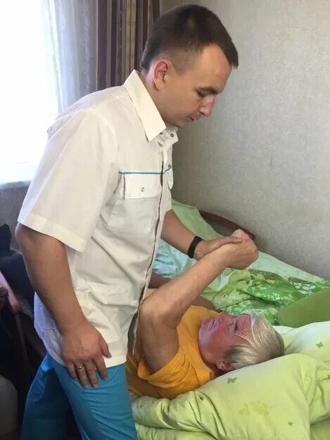 Реабилитационный центр после инсульта в спб. Реабилитационный центр после инсульта в санкт петербурге. реабилитация после инсульта в спб. витория попва инсульт санкт петербург.