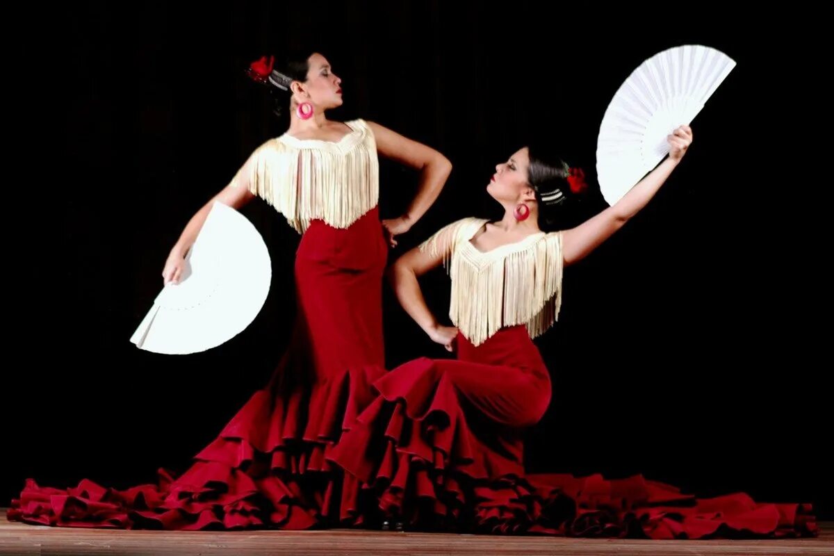 Испания танец фламенко. Культура Испании фламенко. Танец фламенко испанский танец. Испанская культура. Фламенко — танец.