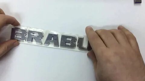 Клеим буквы