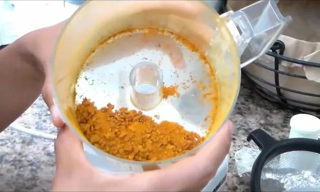 Чем полезна куркума. Куркума и давление. Куркума от давления как принимать. Куркумин для похудения. Куркума понижает давление.