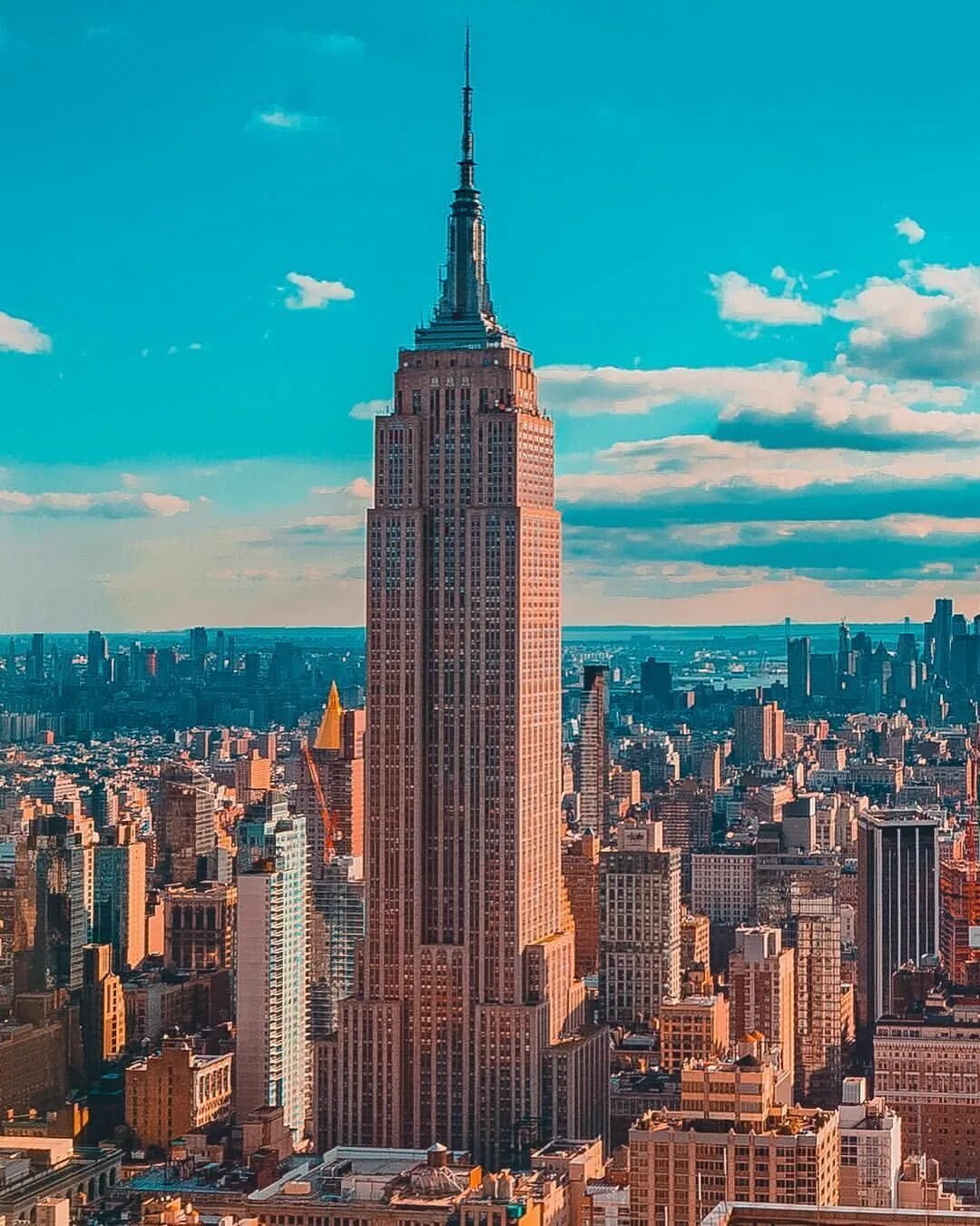 The empire state building перевод