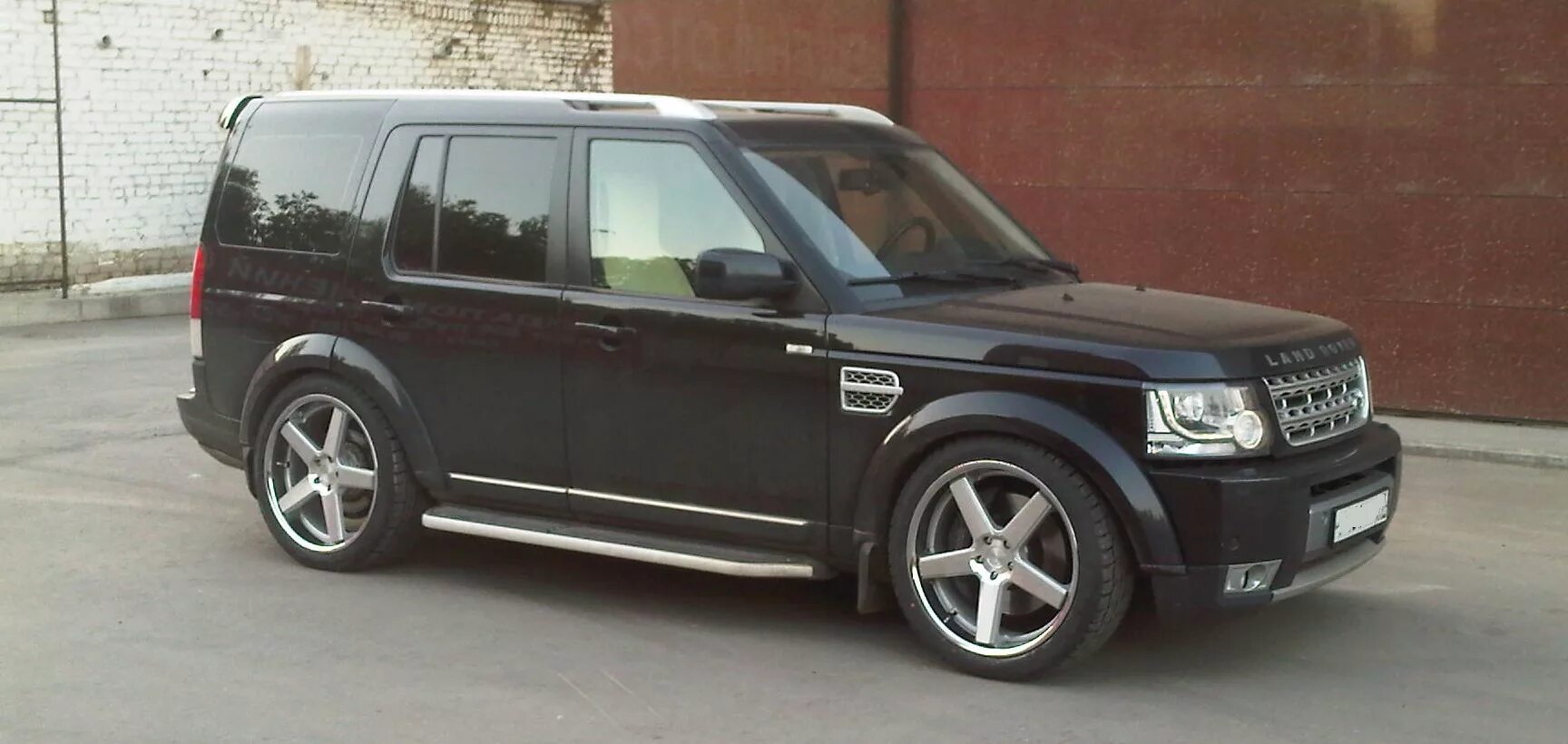 Диски 22" ленд Ровер Дискавери 4. Land Rover Discovery 3 диски. Land Rover Discovery 4 r22. Диски ленд Ровер Дискавери 2. Ленд дискавери колеса