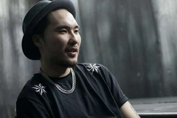 Скриптонит 2020. Казахстанский рэп. Адиль джалилов скриптонит. Казахстанский рэп. Группа scriptonite.