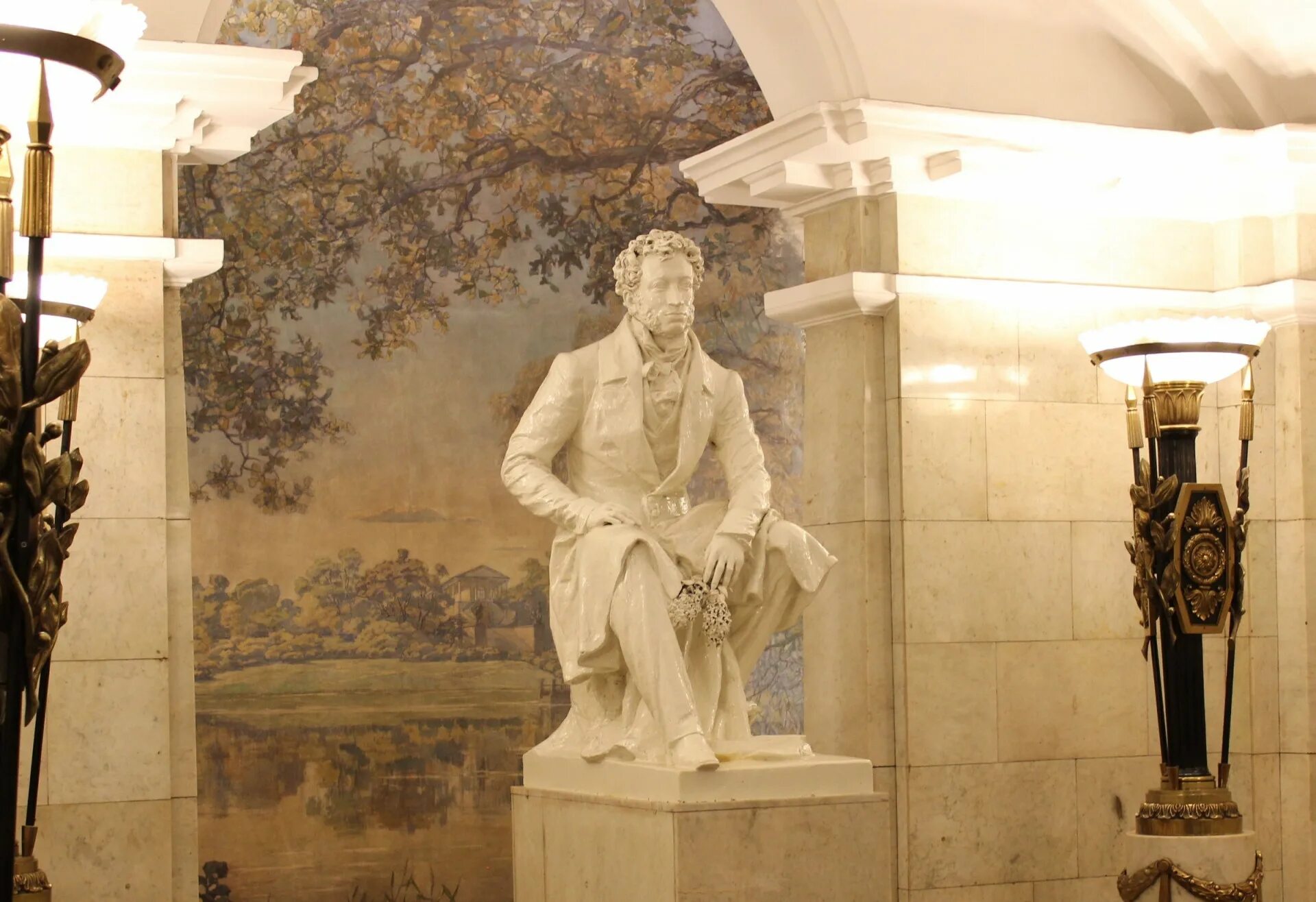 В 2025 пушкину исполнилось