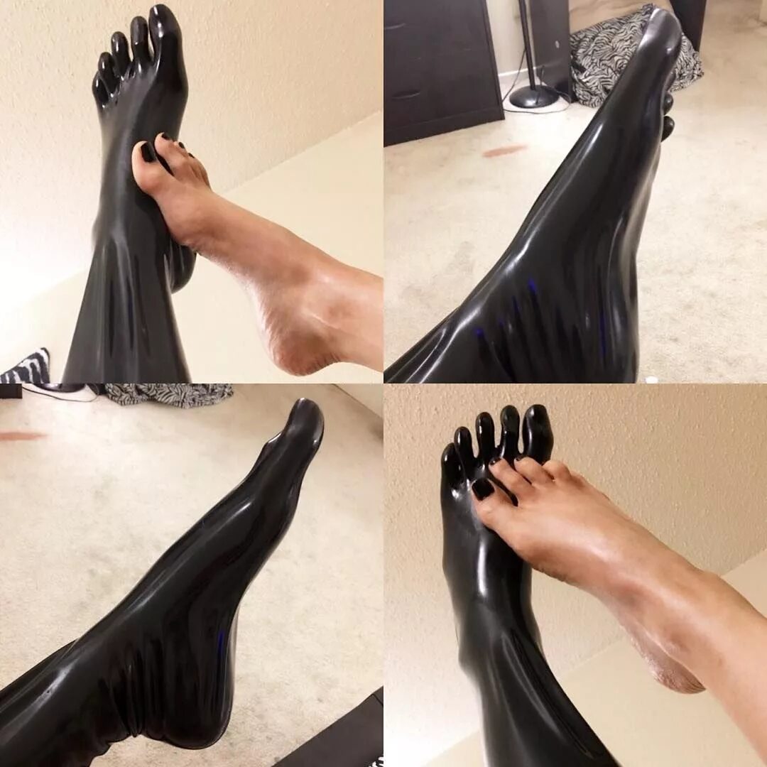 Латексные ступни. Латекс feet. Латексные носки. Латексные чулки футфетиш. Feet latex aquakey текст