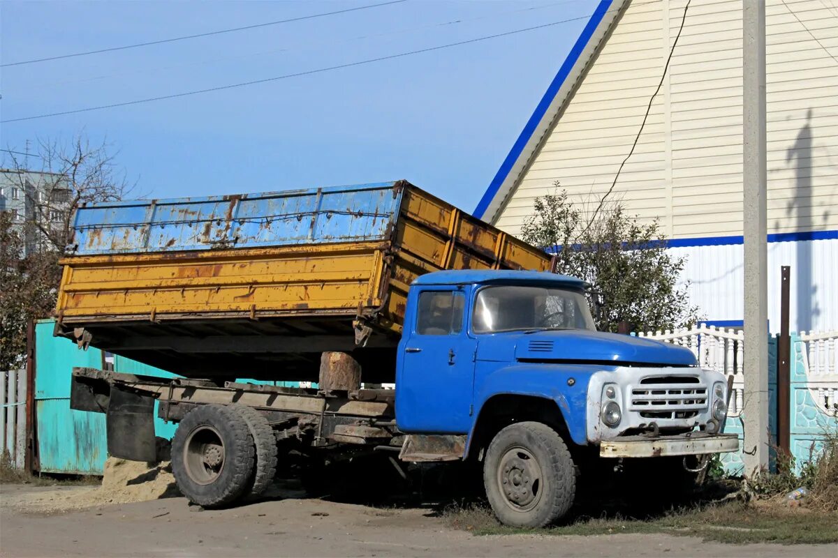 Купить зил в алтайском. ЗИЛ-4331 самосвал дизель 245. ЗИЛ 4331 дизель. ЗИЛ 4331 С КМУ. ЗИЛ 130 С грейфером.