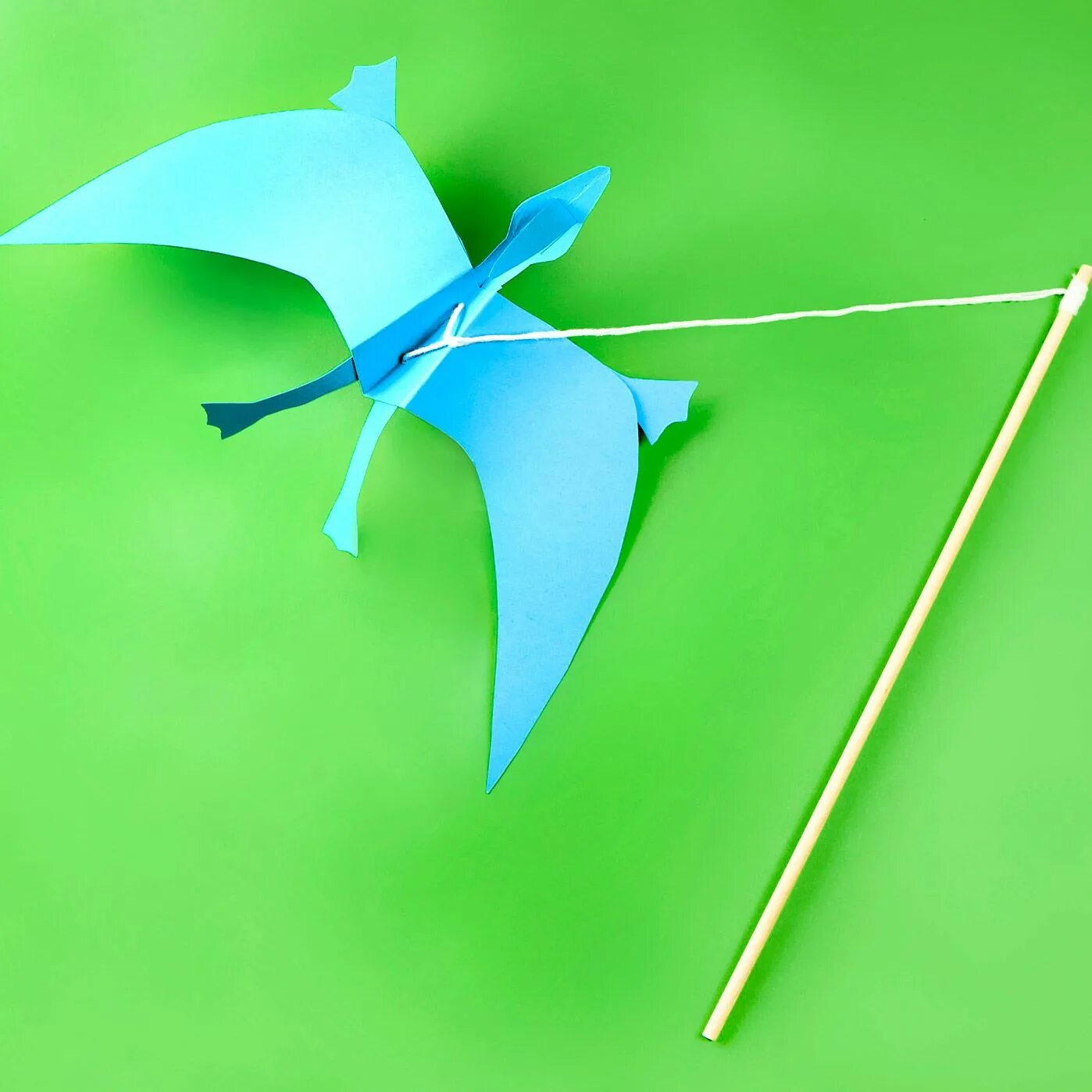 поделка самолет. оригами вертушка из бумаги. поделки из бумаги летающие необычные. журавль из бумаги. воздушный змей из бумаги.