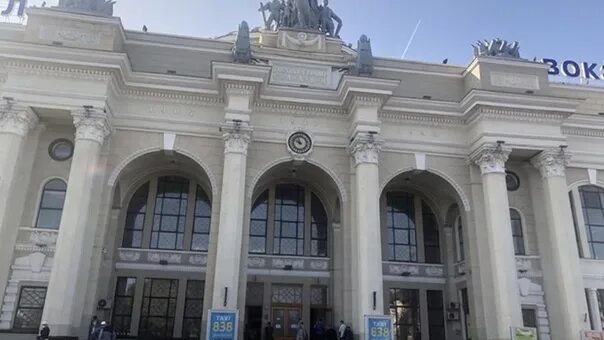 Станция одесса главная. Одесский жд вокзал. Жд станция одесса. Ж/д вокзал в одессе. Жд станция одесса.