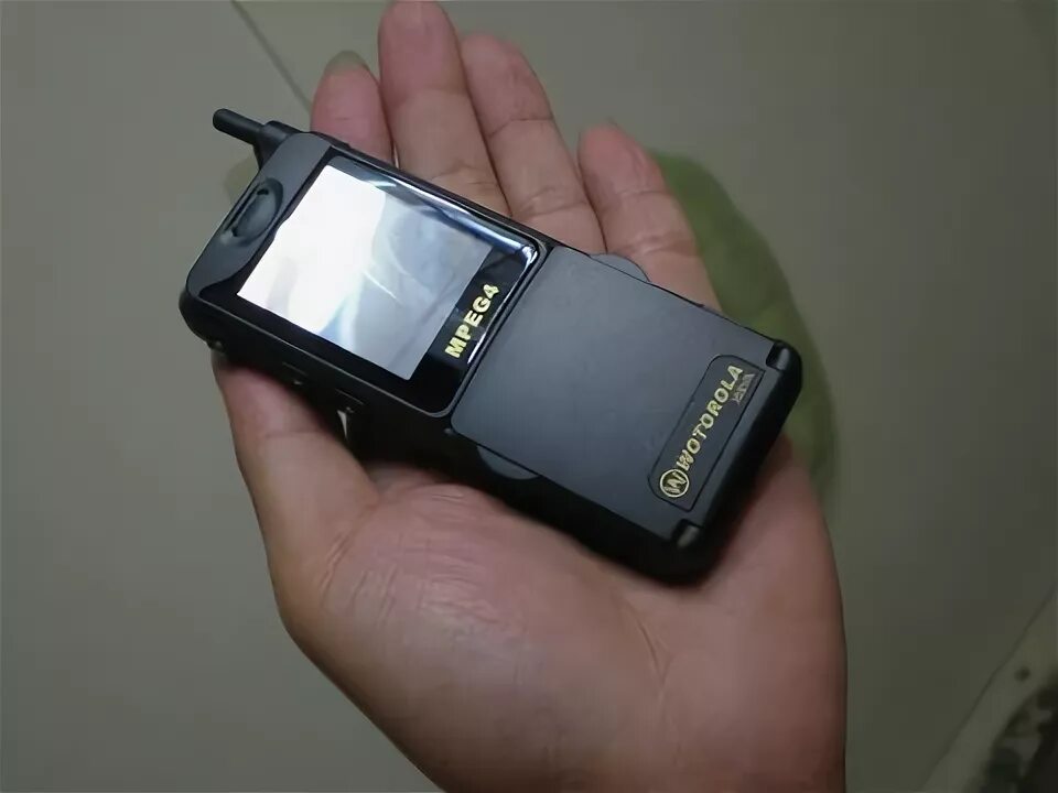 Копии мобильных. Китайские копии моторола динотек.