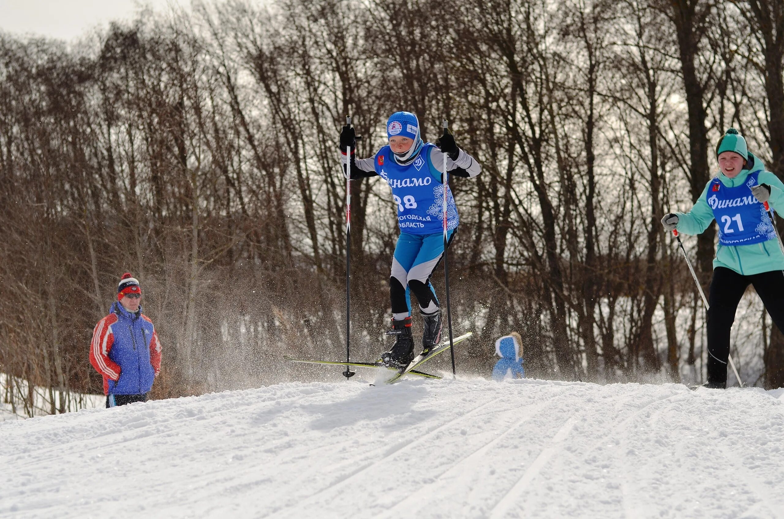 лыжня локомотив вологда. лыжные гонки вологда. лыжные гонки вологда. череповец лыжные гонки. локомотив на лыжах.