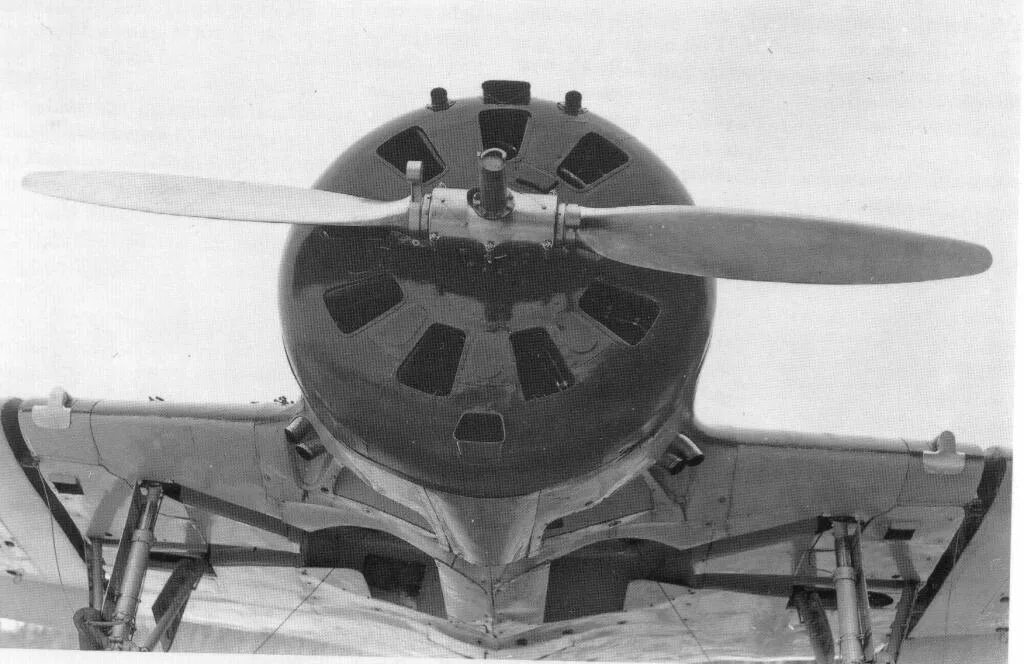 Советский самолёт истребитель и16. Авиация 2 мировой войны самолеты второй мировой войны. И-16тип24 сафонова. Тип 16 no 17. И-16 истребитель тип 5.