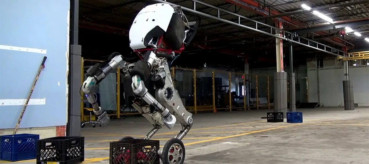 Роботы на колесном ходу 6 класс. Робот грузчик Бостон Динамикс. Робот Бостон Динамикс. Бостон Динамикс роботы на колесах. Boston Dynamics робот грузчик.