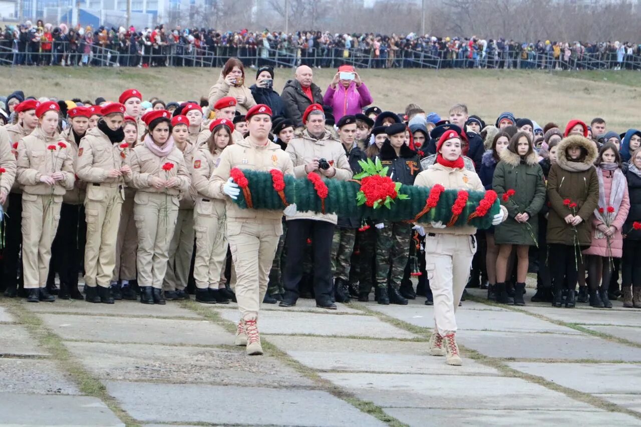 День 22 12 23. Бескозырка Новороссийск 2022. Акция Бескозырка. Малая земля Бескозырка. 3 Февраля Бескозырка.