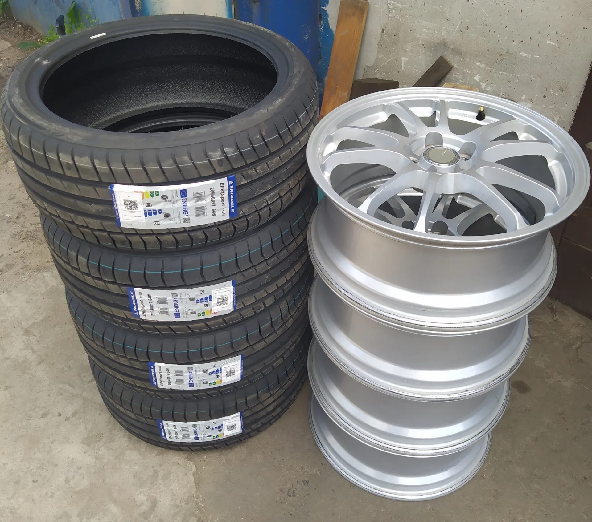 Триангл effexsport th202. Triangle effexsport th202 245/40 r19. Triangle effexsport th202 225/45 r17. Triangle effexsport th202 235/45 r17. Triangle effexsport th202 225 55 r17