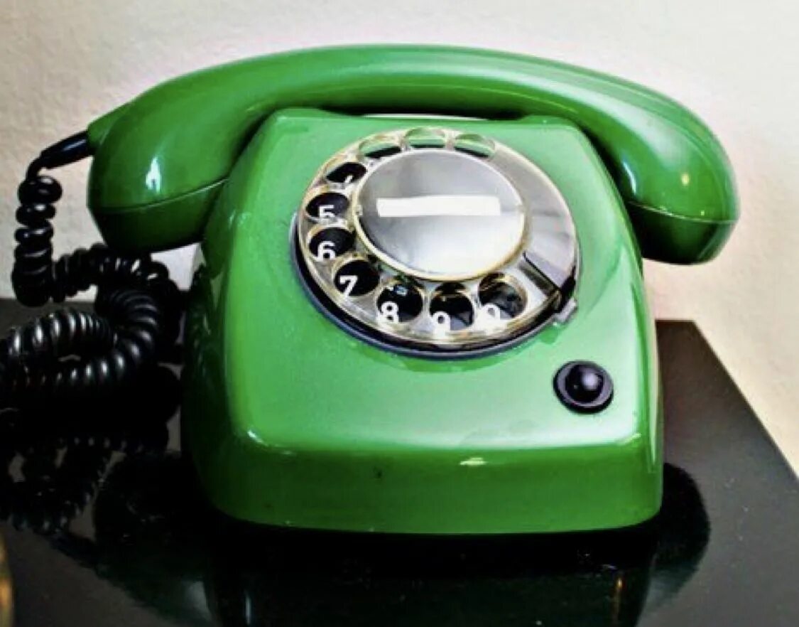 Зеленый телефон в вк