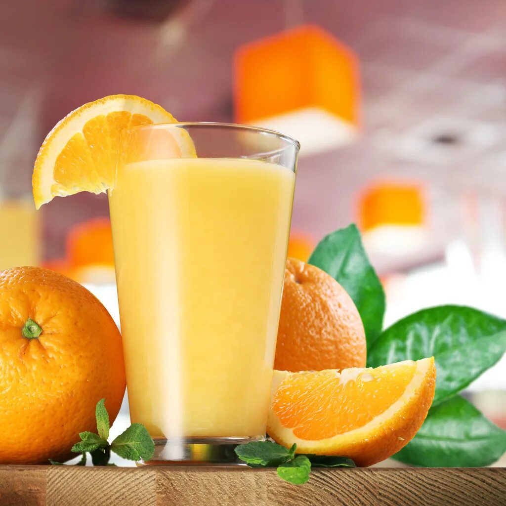Апельсиновый сок Тропикана. Свежевыжатый сок апельсин. Апельсиновый Фреш. Свежевыжатые соки апельсиновый.