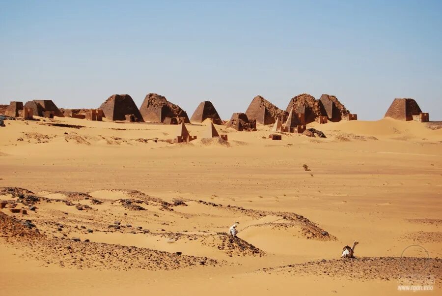 Пирамиды Нубии. Нубия Судан. Пирамиды Мероэ Судан. Нубийские пирамиды в Судане. Географическое положение цивилизации мероэ