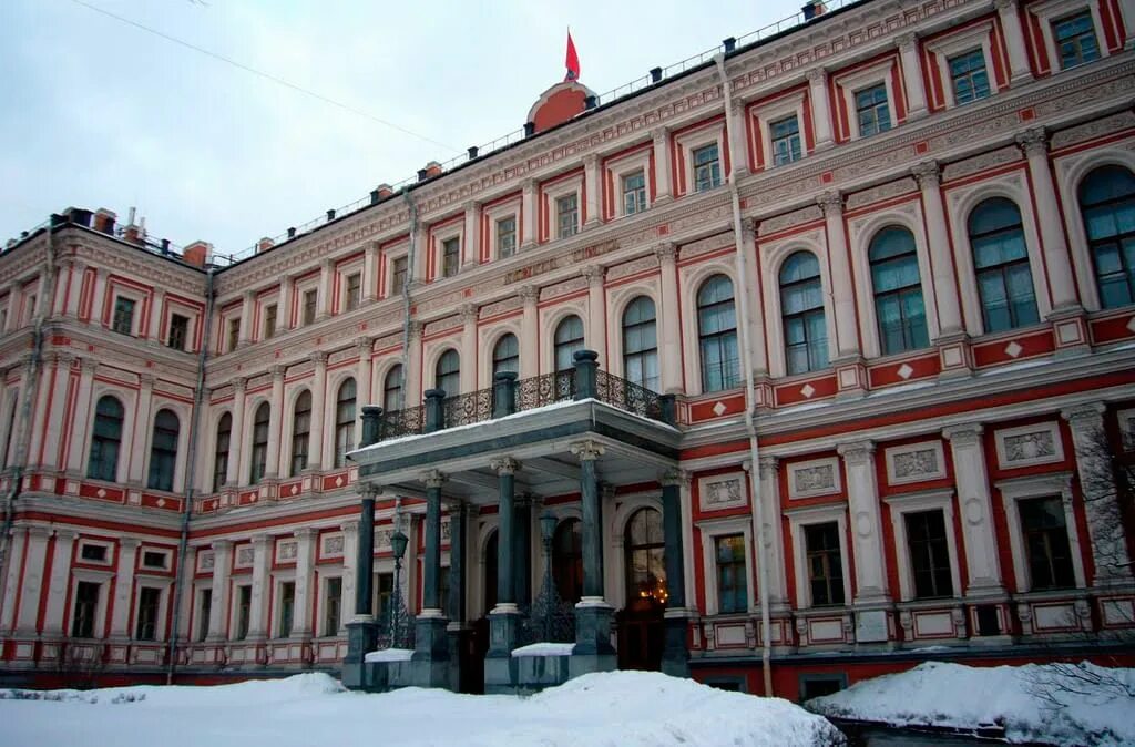 1 4 в петербурге. Николаевский дворец Штакеншнейдер. СПБ пл труда Николаевский дворец. Николаевский дворец 1853-1861. Площадь труда 4 Николаевский дворец.