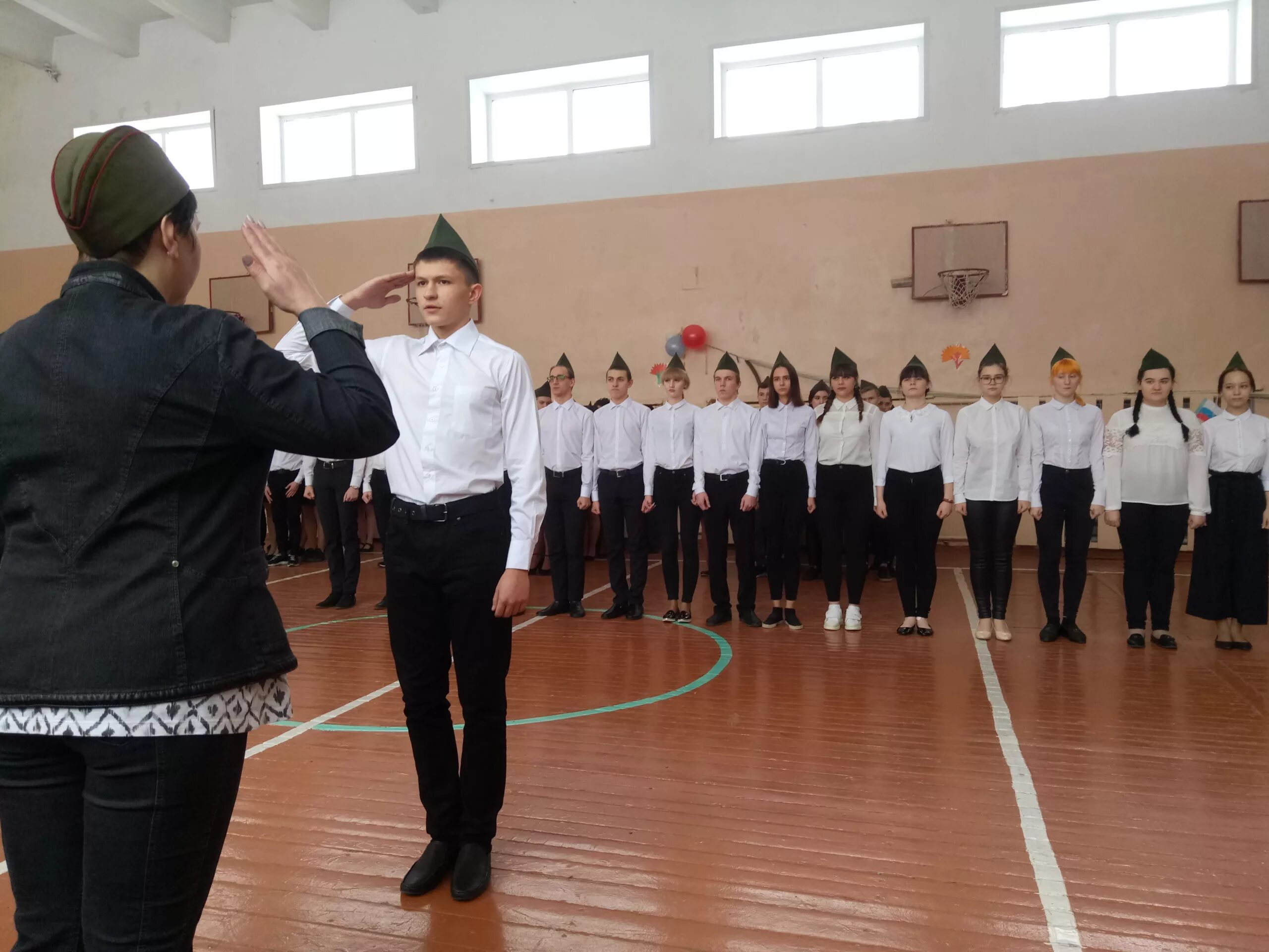 этапы строевого смотра. девиз на игру зарница. название отряда для зарницы и девиз. смотр строя и песни в школе положение. смотр строя и песни в школе положение.