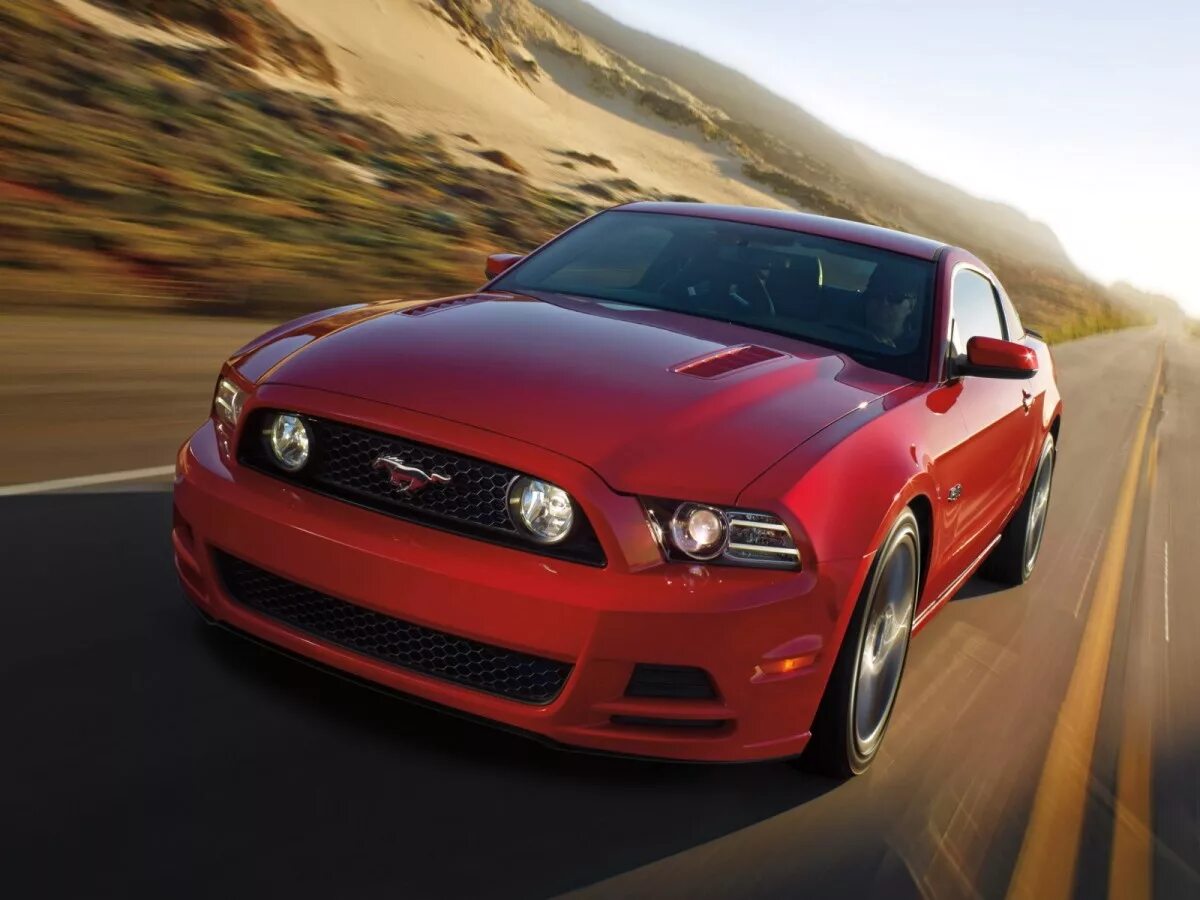 Форд мустанг бу. Форд Мустанг 2014. Форд Мустанг 5.0. Ford Mustang gt 2014. Ford Mustang 5.0 2012.