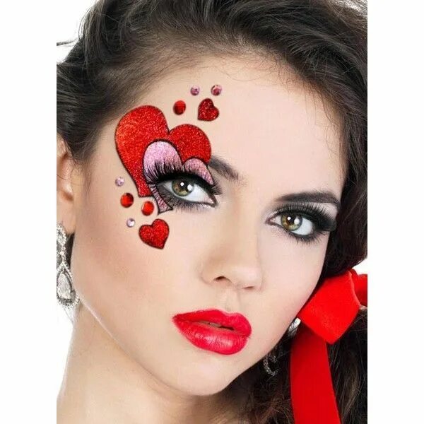 Аквагрим сердечко на щеке. Аквагрим сердечки для девочек. Аквагрим рисунки. Аквагрим для девочек. Аквагрим для детей.