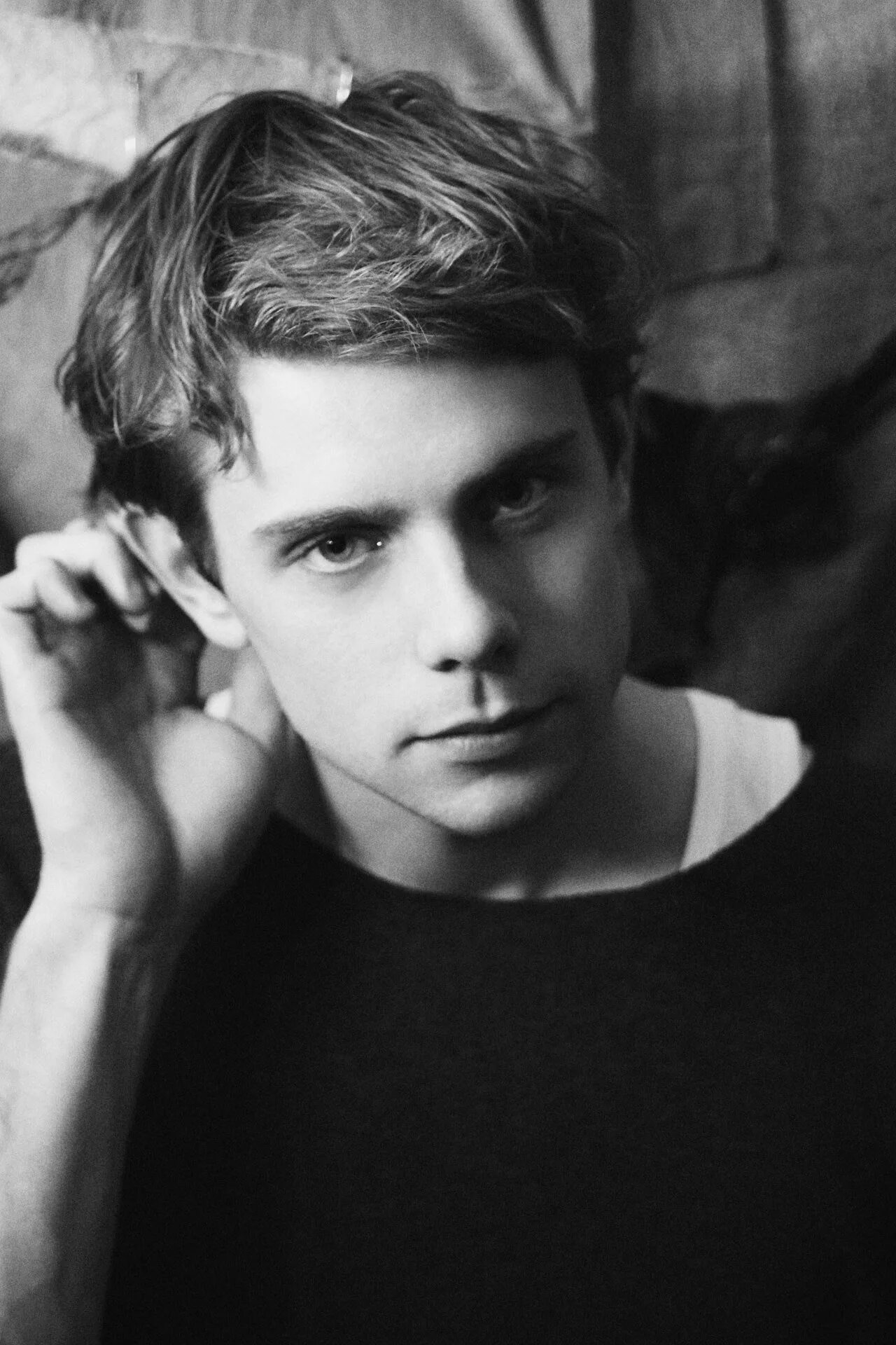 Джонатан андерсон loewe дизайнер. Джонатан андерсон loewe дизайнер. Бренд jw. Jw anderson shoes. Jwanderson.