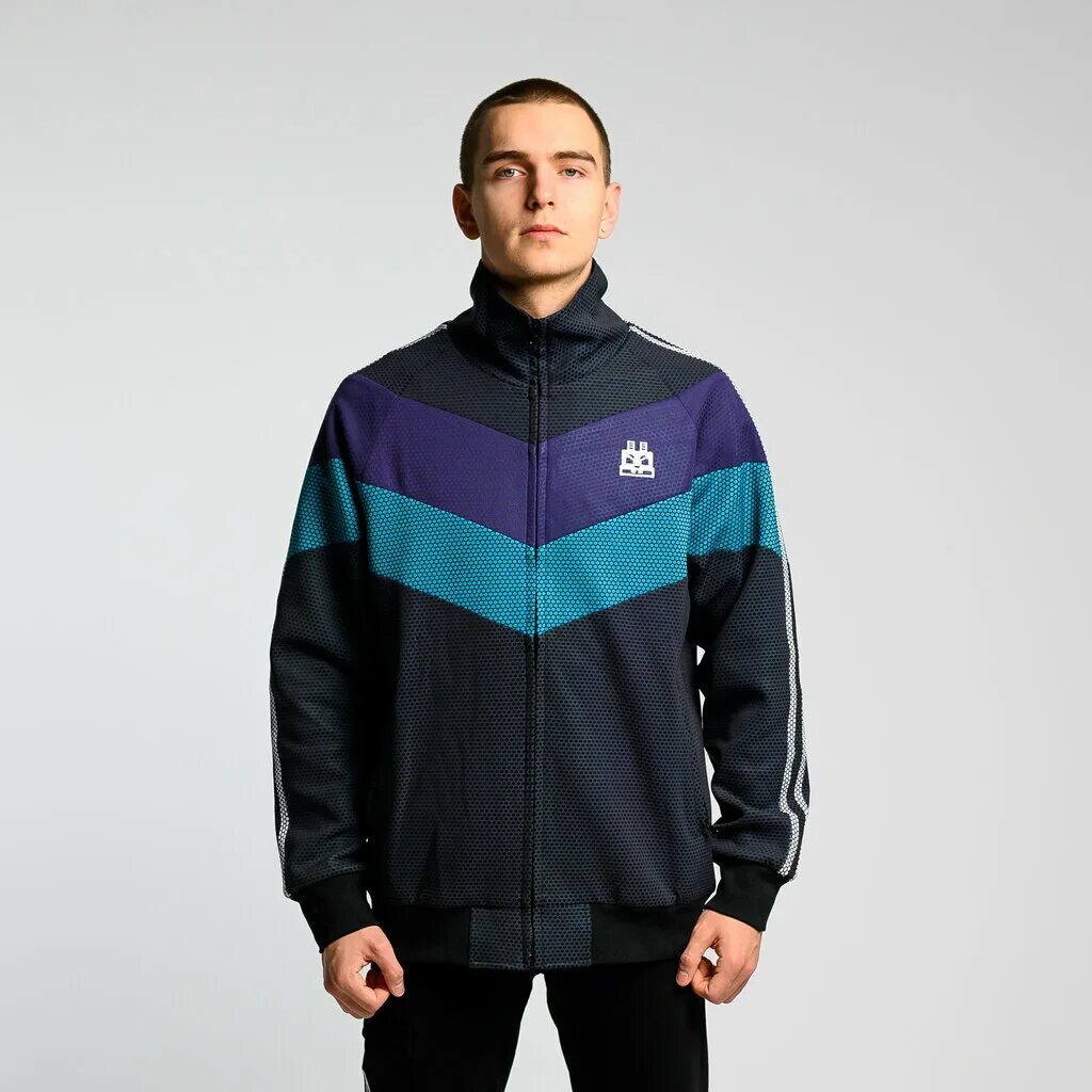 Магазин индивид архангельск. Indiwd спб. Indiwd одежда. Индивид магазин одежды. Indiwd одежда.