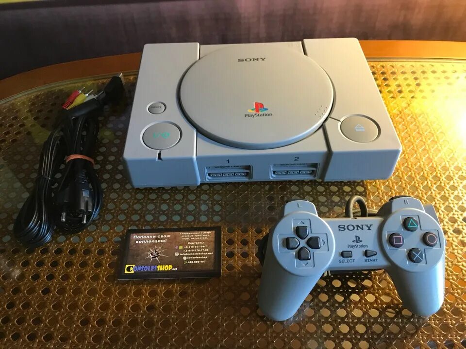 Приставка 1 канал. Sony PLAYSTATION SCPH-5502. PS 1 fat SCPH 5502. Sony PLAYSTATION 1 2002. Sony ps1.