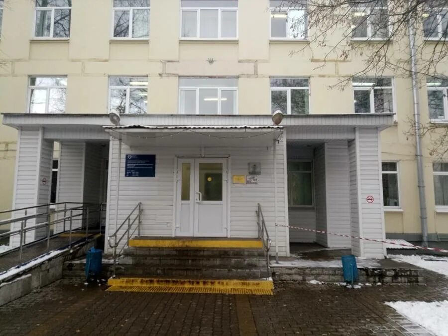 Дкц 1 работа. Центр зюзино азовская 33. ул.азовская д.20 к.1. гбуз дкц № 1 дзм (филиал № 3). азовская 20 к1 поликлиника.