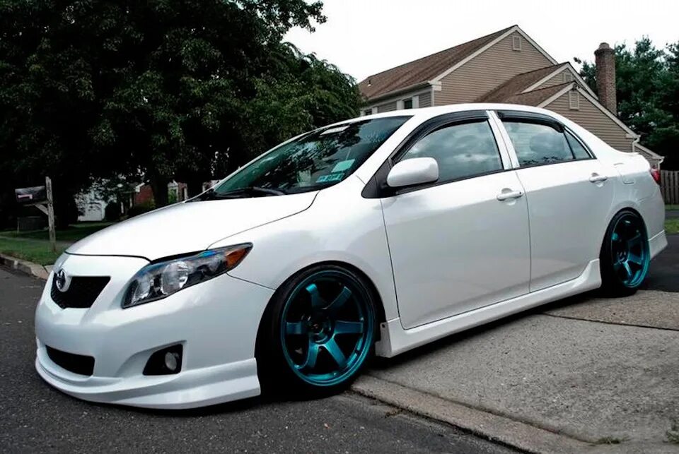 vossen corolla - Фото Toyota Corolla