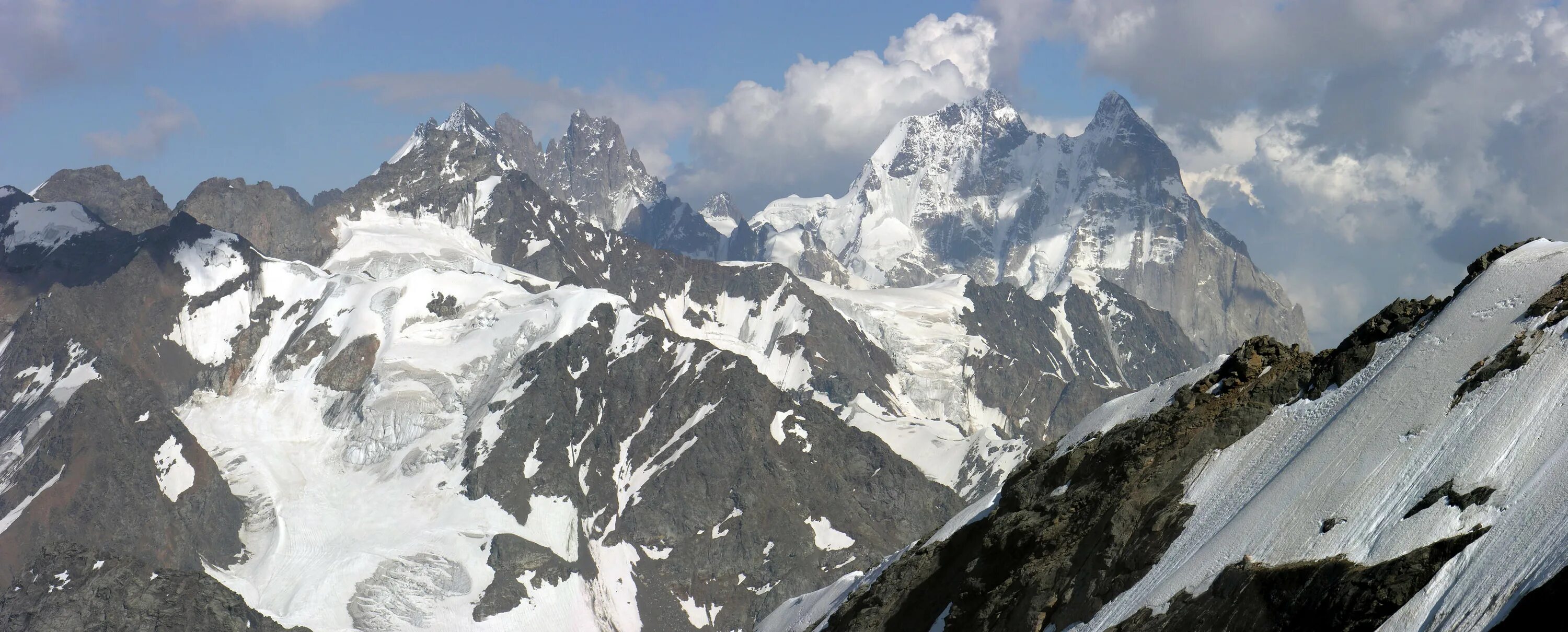лохас сетли. пер высокий. лайково 68 дом. пер высокий. пер высокий.