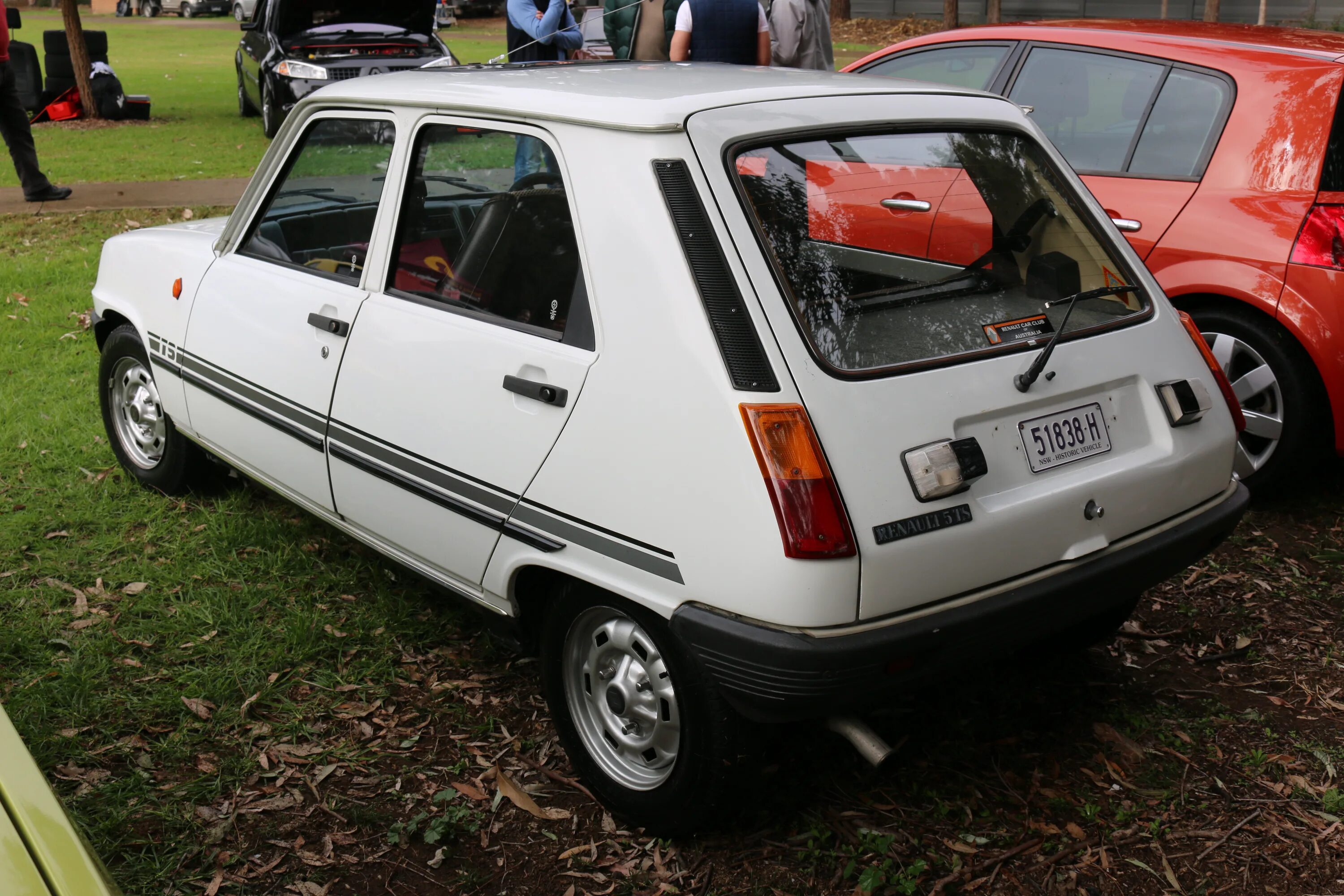 Renault 5. Рено 5tl. Renault 5 tl. Renault 5 turbo 2. Французский хэтчбек 70 эх.