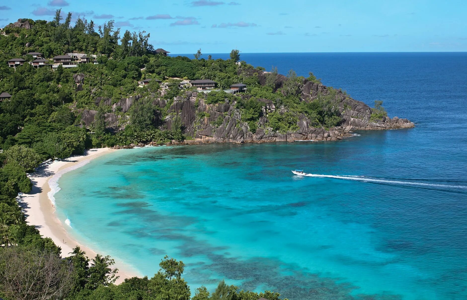Four seasons seychelles. Four seasons сейшелы. four seasons resort seychelles 5*. four seasons seychelles mahe. маэ сейшелы.