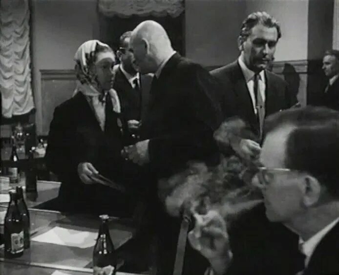 Секретарь обкома 1963. Вечный зов — секретарь обкома филимонов. Секретарь обкома фильм 1963 хитяева. Секретарь обкома 1963. Секретарь обкома фильм 1963 хитяева.