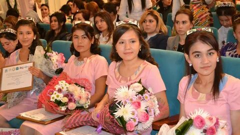 Йиғлаган қизлар 105