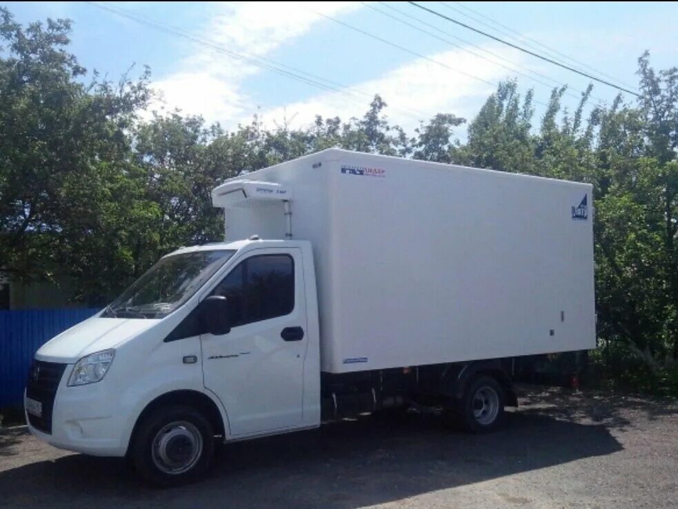 Авито рефрижератор. Газель некст 5 метров рефрижератор. газель next next рефрижератор. газель некст рефрижератор 6 метров. газель изотерм рефрижератор 2025.
