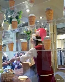 Продавали мороженое в гуме
