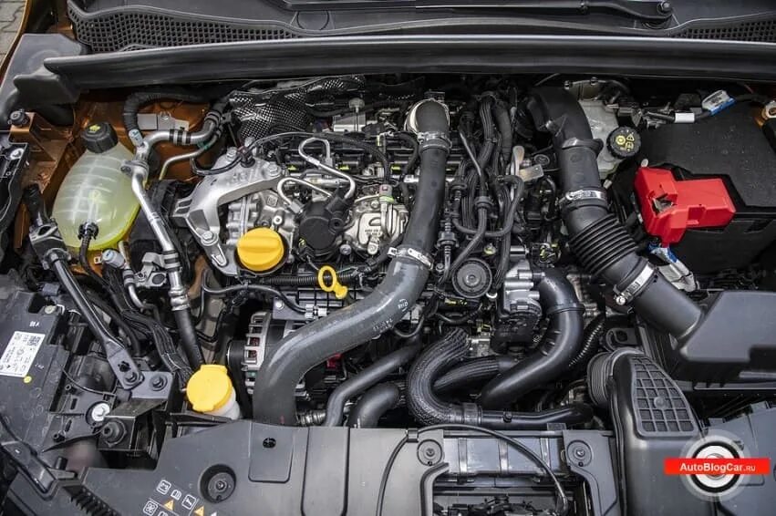 Двигатель 1 6 каптюр. Двигатель renault 1.3 tce. двигатель renault 1,3 турбо tce 150. двигатель tce 150 рено. 1.3 турбо мотор рено дастер.