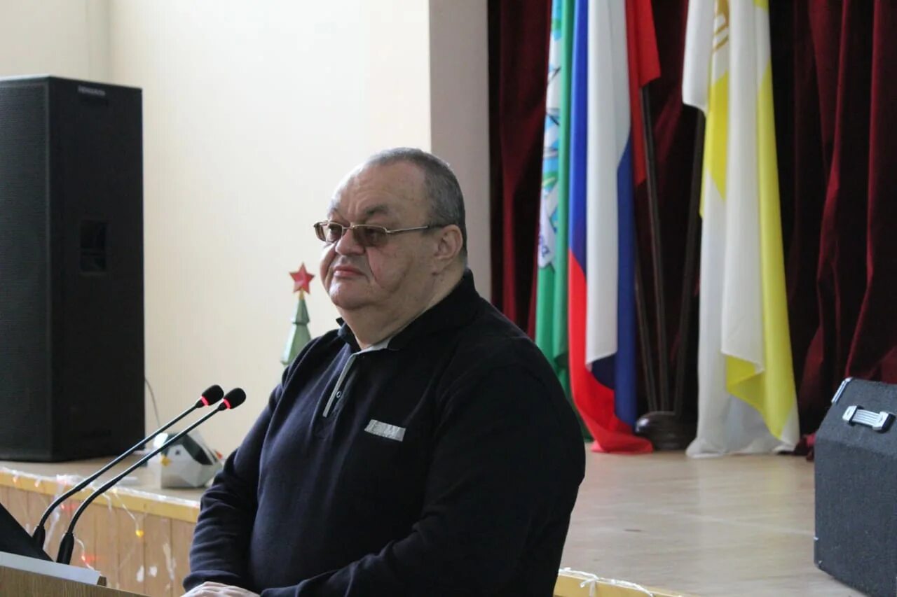Директор колледжа связи. Директор ставропольского колледжа связи.