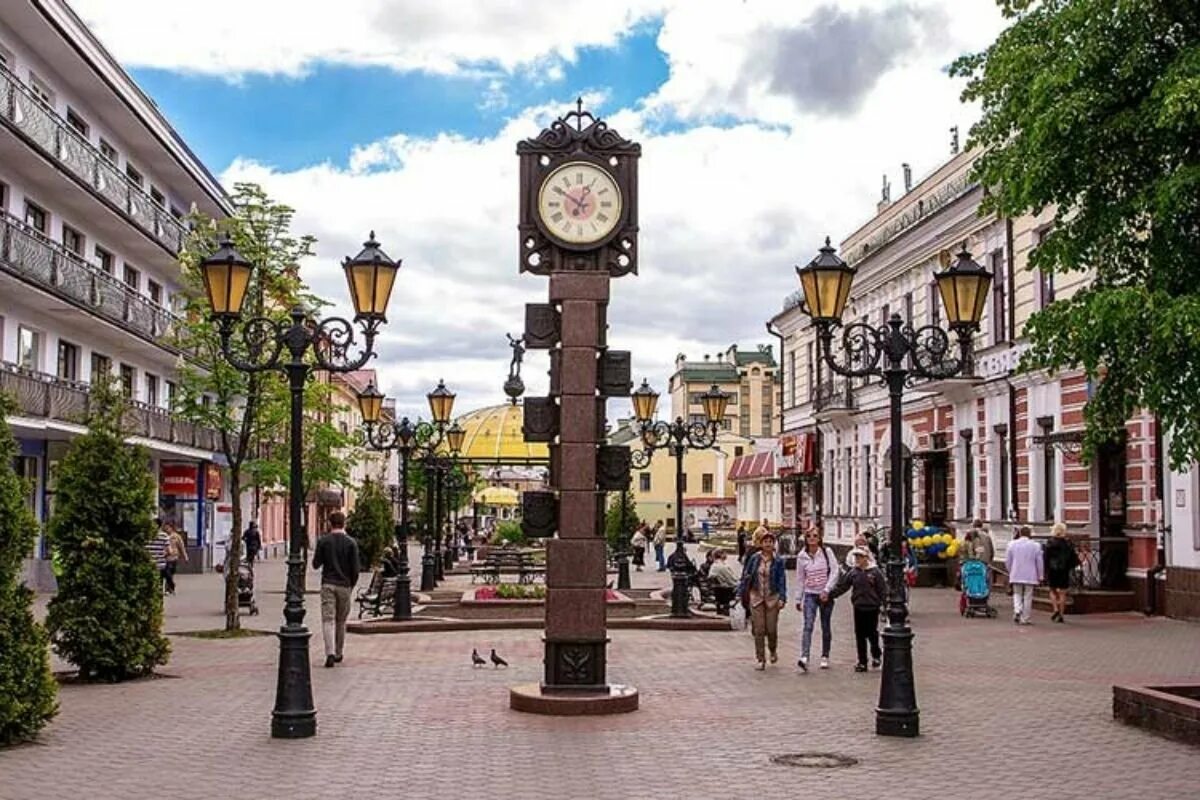 В каком году город брест. Брест Советская. Брест город в Белоруссии. Брест ул Советская. Брест центр города.