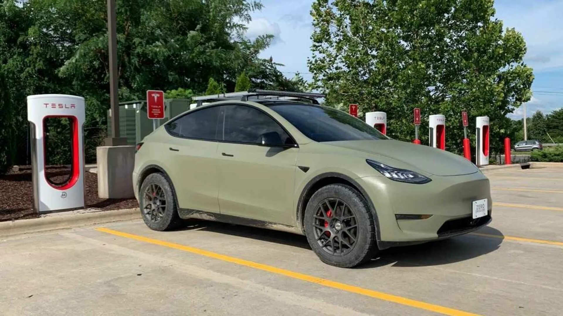 Тесла model 3 Offroad. Тесла y off-Road. Tesla model x Offroad. Tesla model 3 Offroad Tuning. Road ready