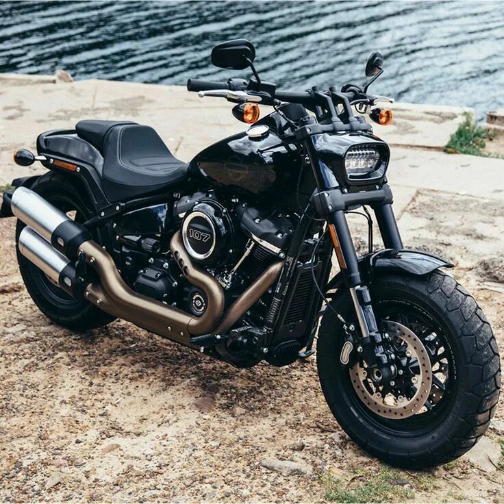 В боб мотоцикл. Харлей дэвидсон флэтбоб. harley davidson fat bob. харли дэвидсон фэт бобо. harley davidson fat bob 2025.
