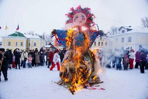 Подбери и приклей фотографию зимнего праздника