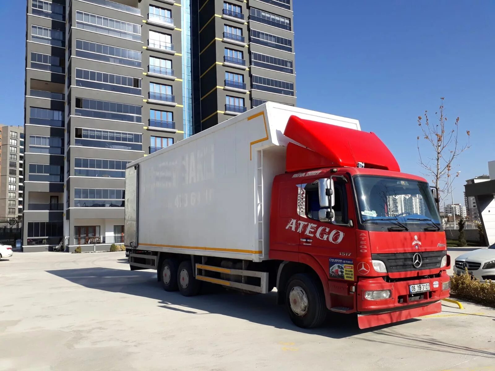 Грузоперевозчики Марокко. Nakliyat. Home Truck фирма. Box Truck Transportation.